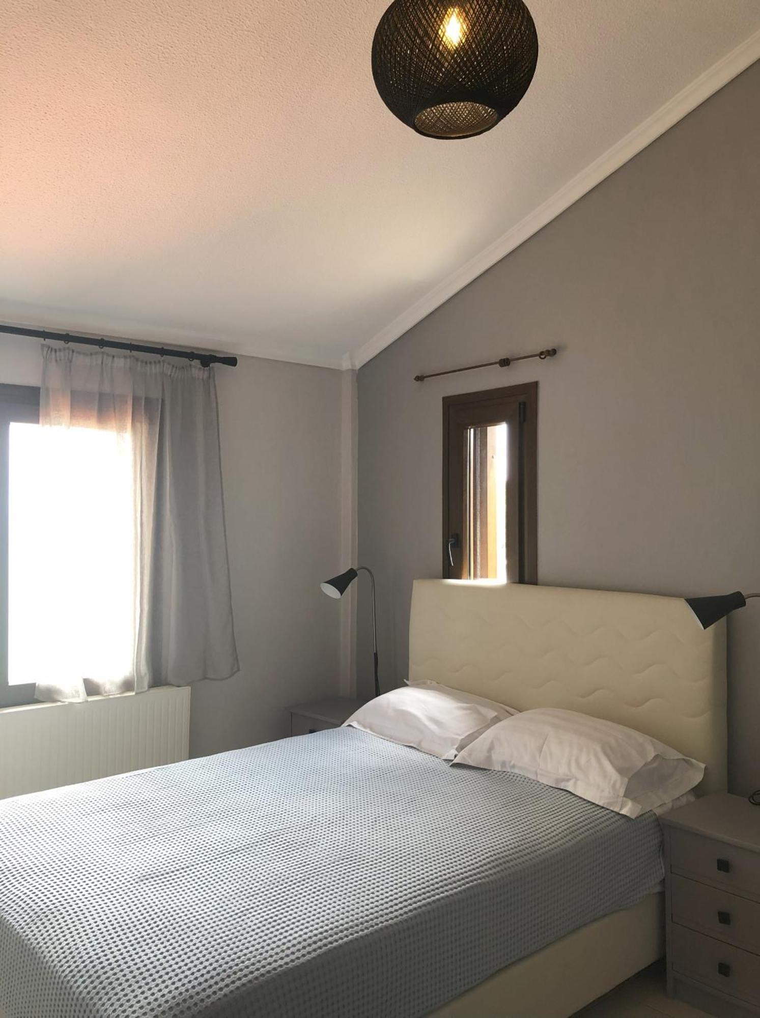 Palio Beach House Palaiontsiflikion Exterior photo